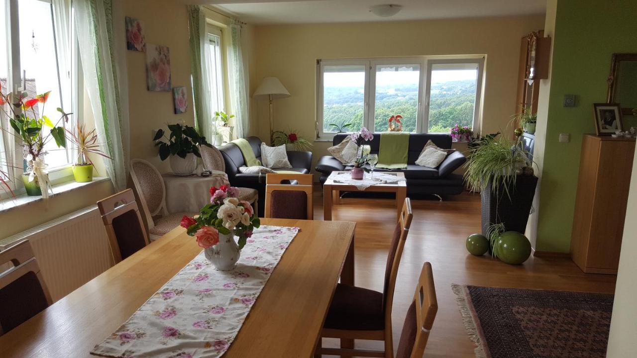 Gaestehaus Jeindl Hartmannsdorf ภายนอก รูปภาพ